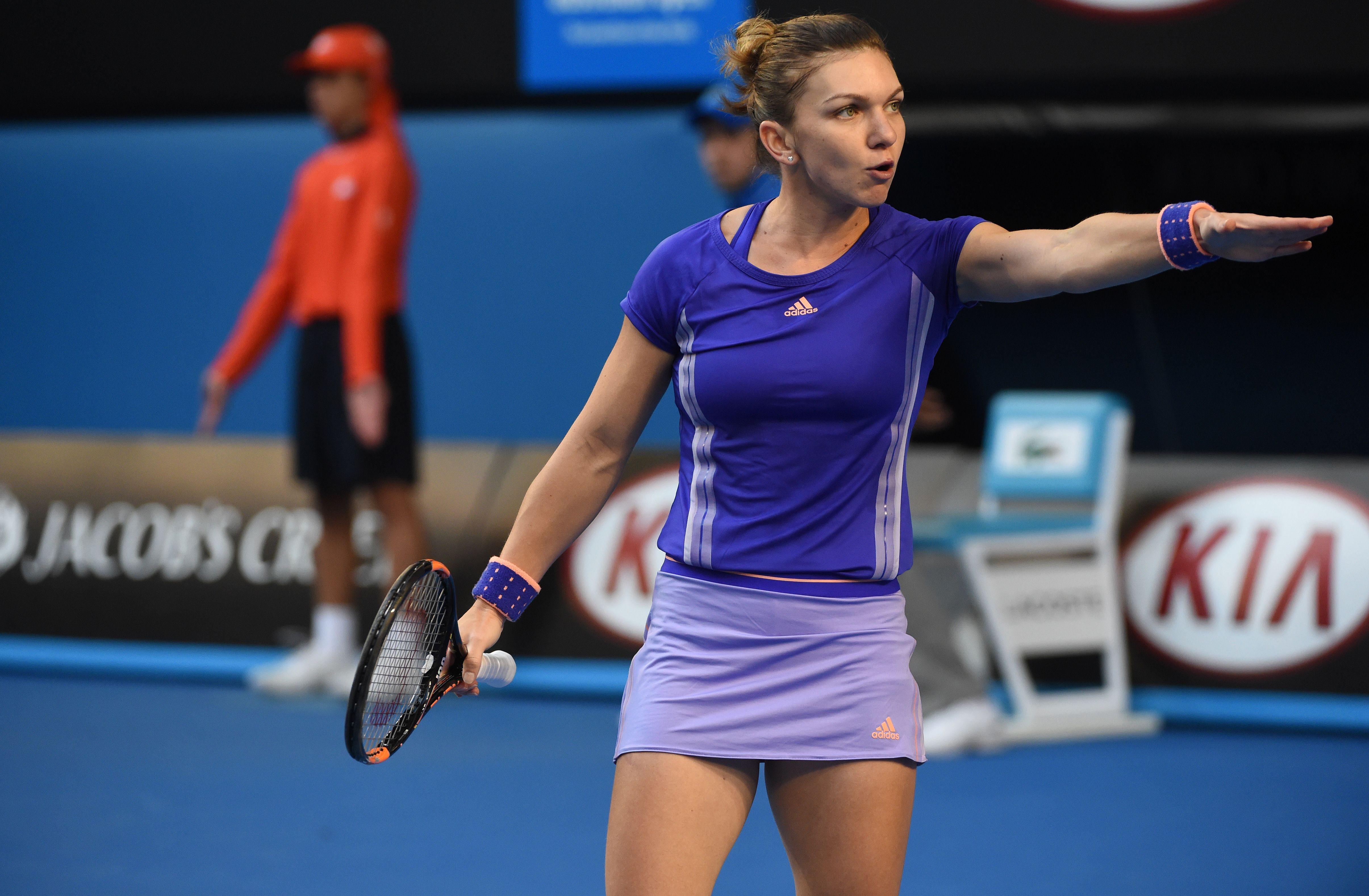 SIMONA HALEP - YANINA WICKMAIER, 6-4, 6-2. Simona Halep s-a calificat in sferturile Australian Open. Prima reactie dupa meci