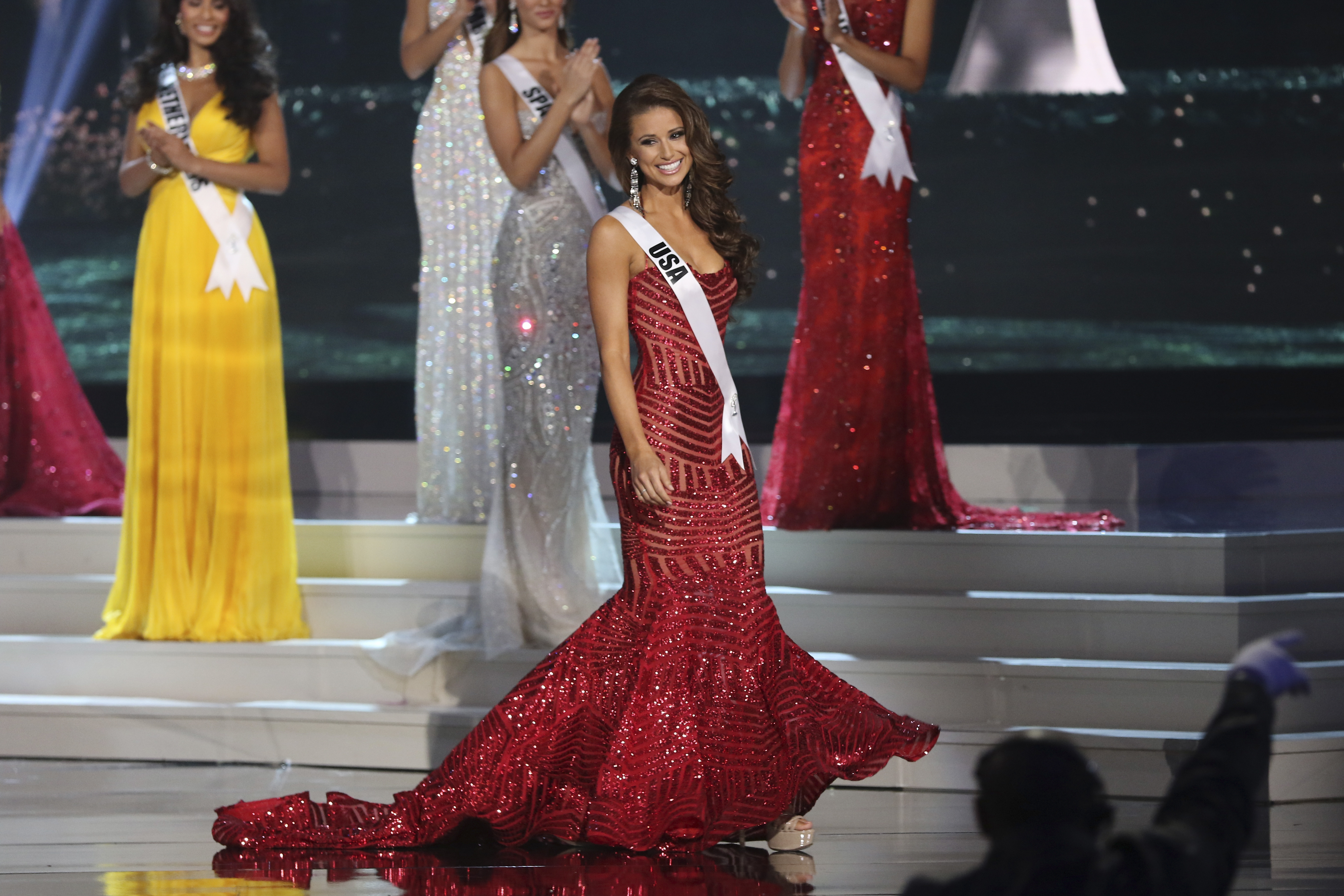 "Ce mesaj le-ai transmite teroristilor?". Raspunsul oferit de Miss SUA a starnit hohote de ras