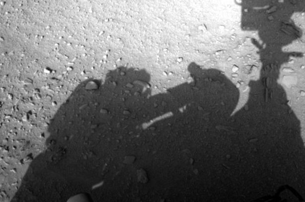 NASA, banuita ca ascunde "ofiteri non-terestri" pe Marte. Poza de la care a pornit totul