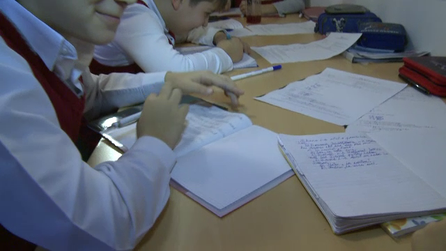 Adio, "Cangurul", "Euclid" sau "Smart". Ministerul Educatiei a interzis concursurile cu bani in scoli