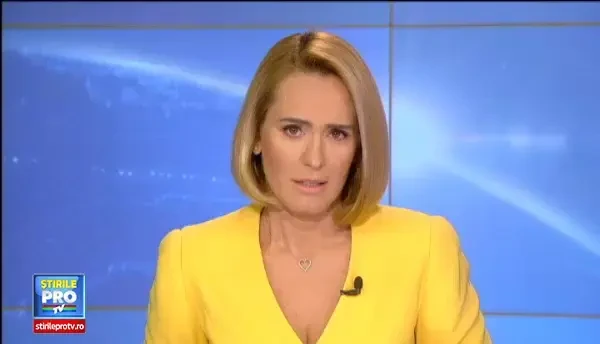 Demis Roussos a murit. Cantaretul a fost casatorit 10 ani cu o romanca si considera Bucurestiul a doua lui casa