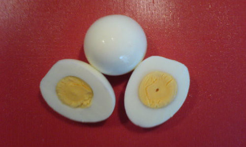 Oamenii de stiinta au descoperit o modalitate prin care se poate “dezfierbe” un ou