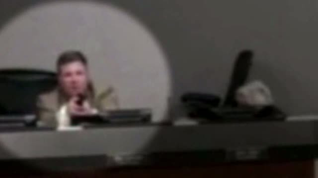 Scene incredibile la o sedinta de Consiliu Local din SUA. Doi politisti au fost impuscati chiar dupa ce au absolvit Academia