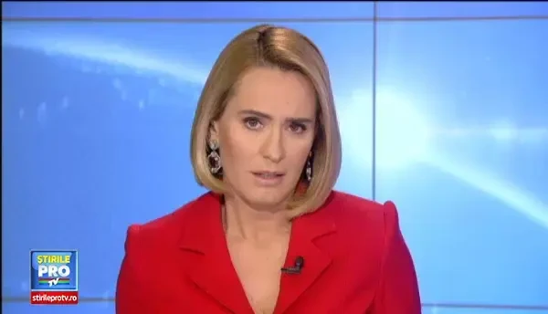 Metoda originala pentru deszapezire, la Galati. Cum au reusit angajatii unei primarii sa scape de muntii de zapada din strada