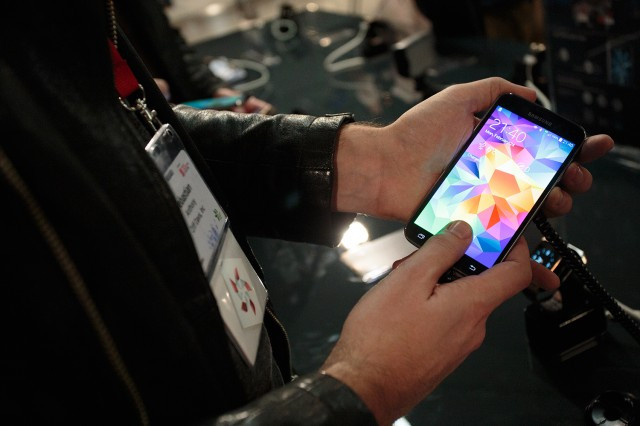 Android 5.0 s-a lansat in Romania! Cum poate fi rezolvata o eroare grava dupa update-ul la Lollipop