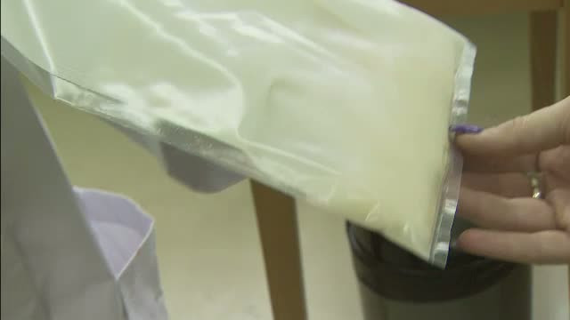 Ce sunt "lactatele false" si cum pot fi depistate la raft. Metoda prin care unii comercianti isi pacalesc clientii