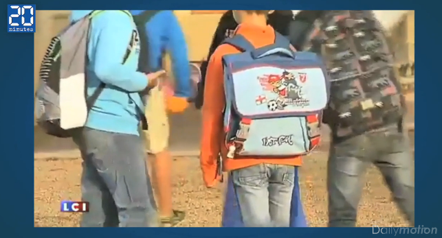 S-a aratat solidar cu fratii Kouachi. Cum a ajuns un copil de 8 ani sa fie audiat de politie in Franta pentru terorism