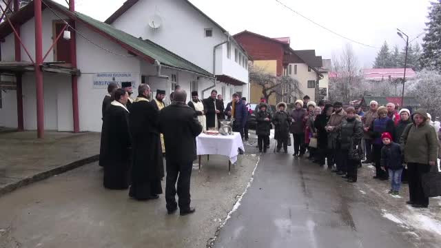 Biserica ortodoxa din Sinaia si-a deschis un centru de pompe funebre. Scandalul izbucnit chiar in ziua in care a fost sfintit