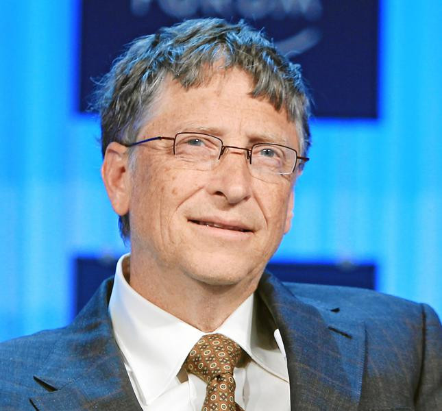 Bill Gates se arata preocupat de avansul inteligentei artificiale: Sunt in tabara celor ingrijorati de super-inteligenta