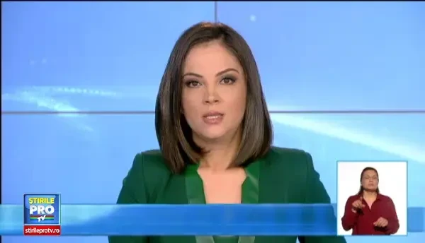 Presedintele Klaus Iohannis a participat la slujba Sfintilor Trei Ierarhi de la Patriarhie. Mesajul IPS Daniel