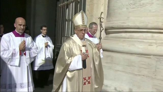 Papa Francisc a primit in audienta un transsexual, pentru prima oara in istorie. Vaticanul nu a confirmat intalnirea