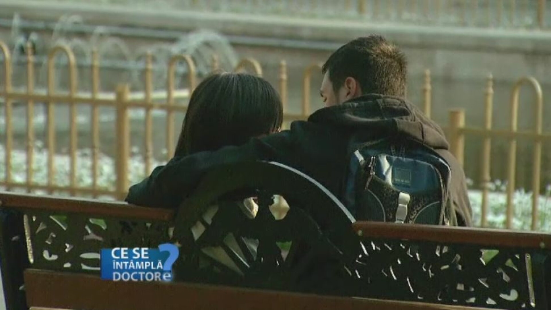 10% dintre fetele din Romania isi incep viata sexuala inainte de a implini 12 ani. Riscurile la care se expun