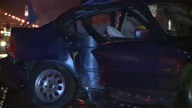 Un sofer de doar 19 ani din Bucuresti si-a omorat 2 prieteni intr-un accident cumplit. Avea carnet de conducere de 3 zile