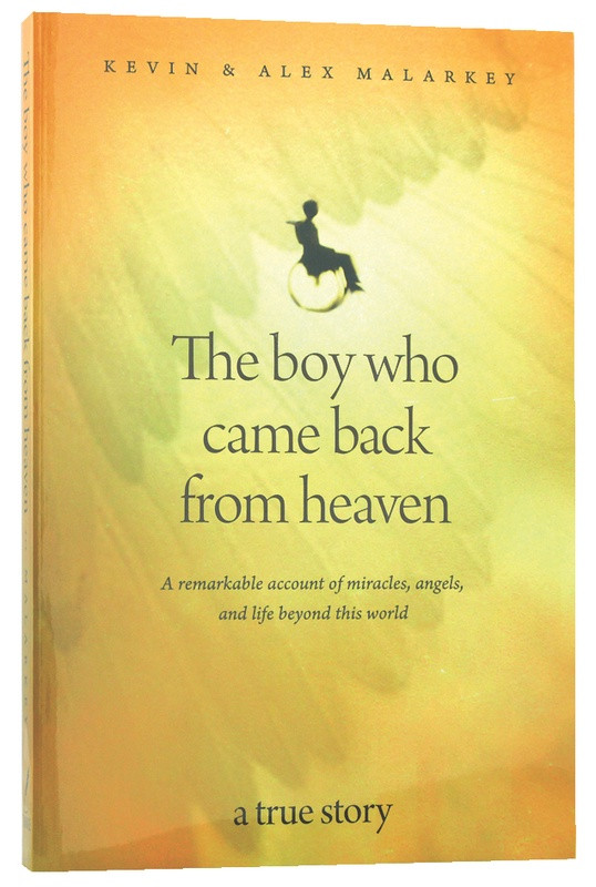 "Am murit si l-am vazut pe Iisus". Cum a reusit un baiat de 16 ani sa pacaleasca sute de mii de oameni cu o poveste fabricata