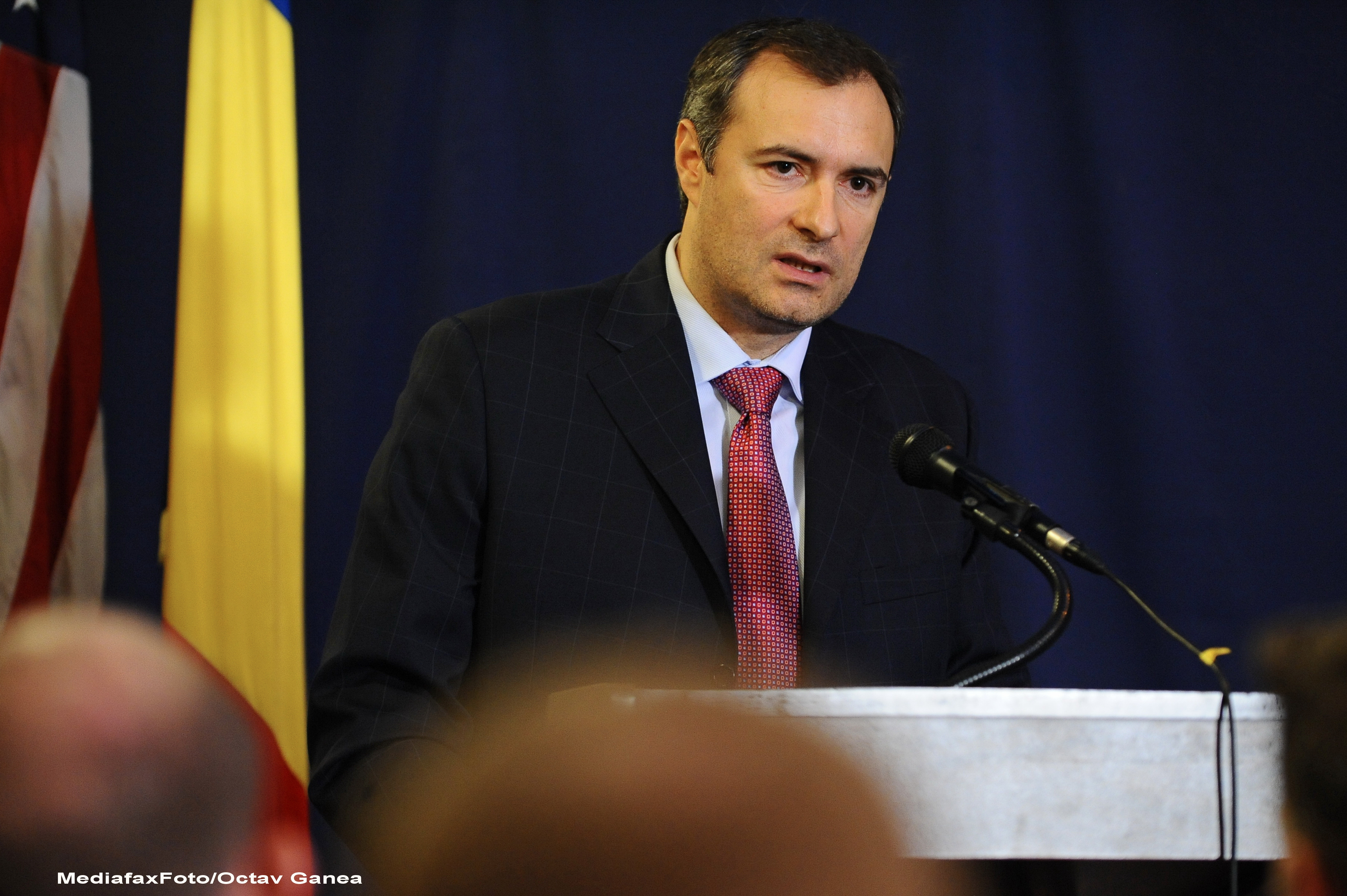 Directorul interimar al SRI, Florian Coldea, va fi audiat in 9 februarie la Comisia SRI din Parlament