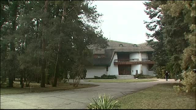 Nimeni nu vrea una dintre vilele care i-au fost propuse de Guvern lui Traian Basescu. Ce pret de pornire a avut la licitatie