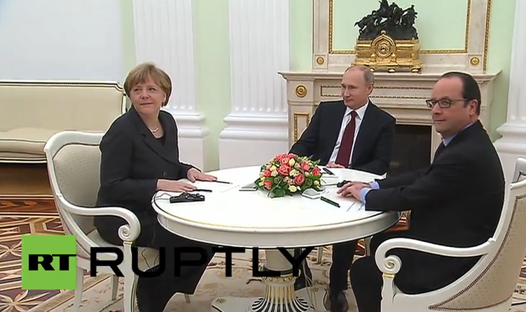 Merkel si Hollande au ajuns la Moscova, unde ii propun lui Putin un plan de pace in Ucraina. Mesajul transmis de Rusia