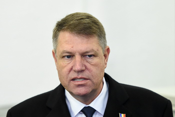 Klaus Iohannis a asistat la meciul Simonei Halep din Cupa Federatiei