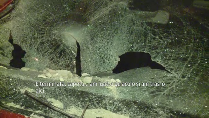 Capitala, "maturata" de vijelia care a rupt copaci si a distrus masini. Pompierii ISU au facut zeci de interventii