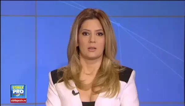 Cinci ani de lupta cu o boala rara. Cum a reusit o mama sa schimbe legea pentru fetita sa, care adoarme din senin zile in sir