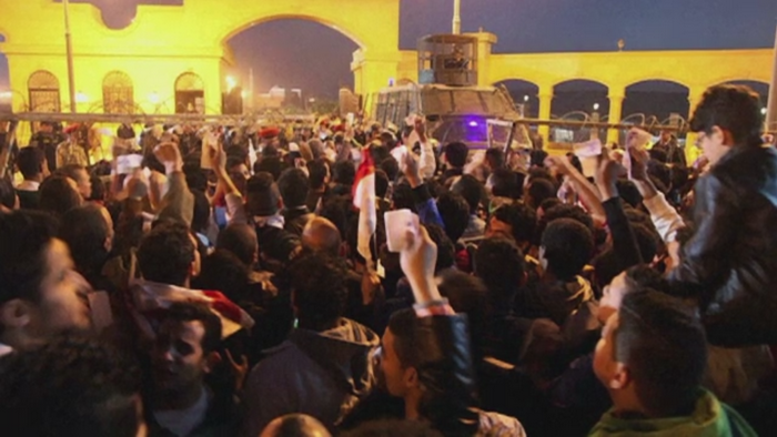 Violente in Egipt. Cel putin 30 de fani au murit la Cairo, prima liga egipteana a fost suspendata