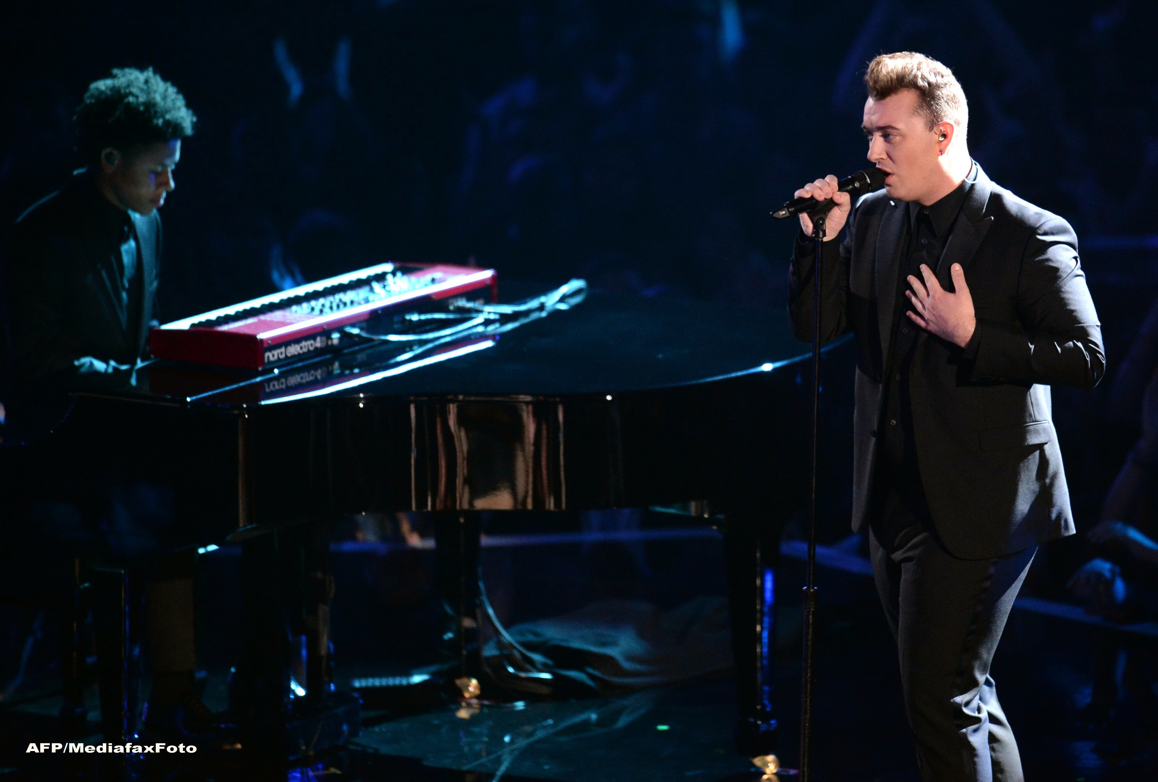 Britanicul Sam Smith este marele castigator al premiilor Grammy. Cine a castigat albumul anului 2014