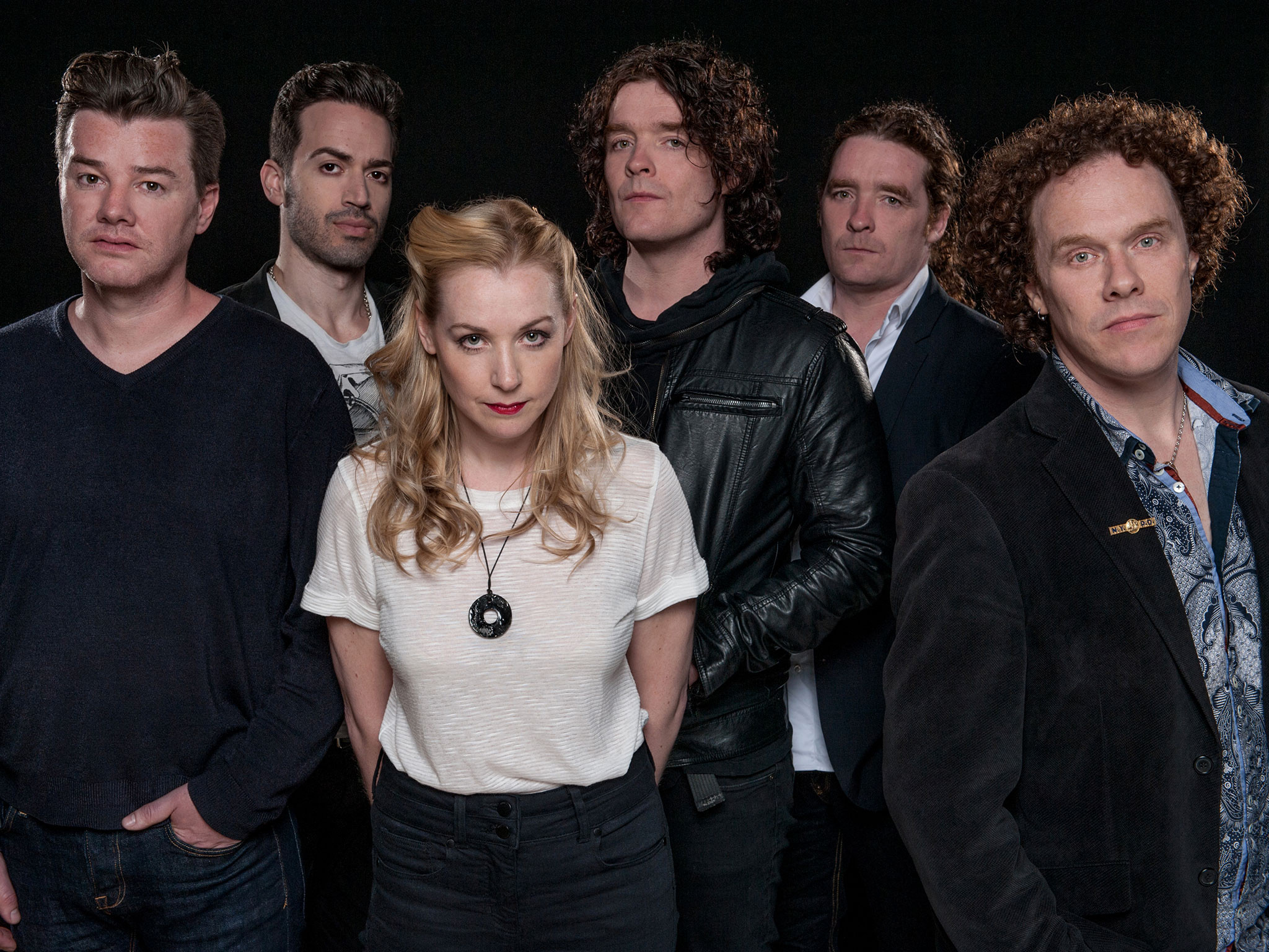 ARTmania Festival Sibiu 2015, editie aniversara. Primele nume: Apocalyptica, Anathema, Clan of Xymox si Saturnus