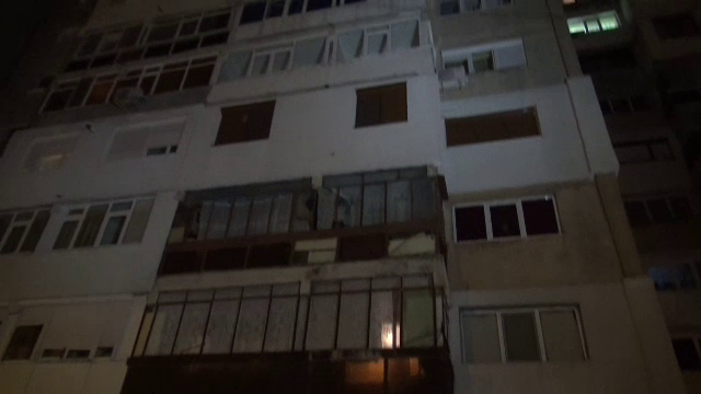 Explozie puternica intr-un bloc din Galati. Deflagratia a avut loc din cauza unui boiler electric supraincalzit