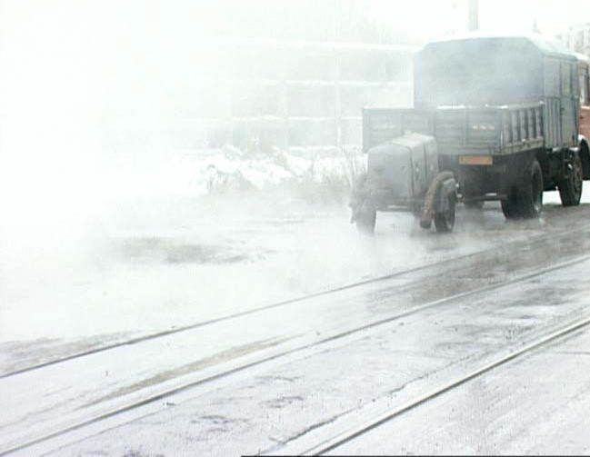 Strazi inundate cu apa fierbinte, dupa ce o conducta s-a spart. O persoana a murit, iar 7 au fost ranite