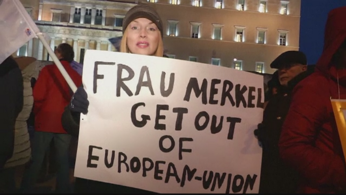 Protest cu 15.000 de oameni la Atena. Mesajul grecilor pentru Angela Merkel si Uniunea Europeana
