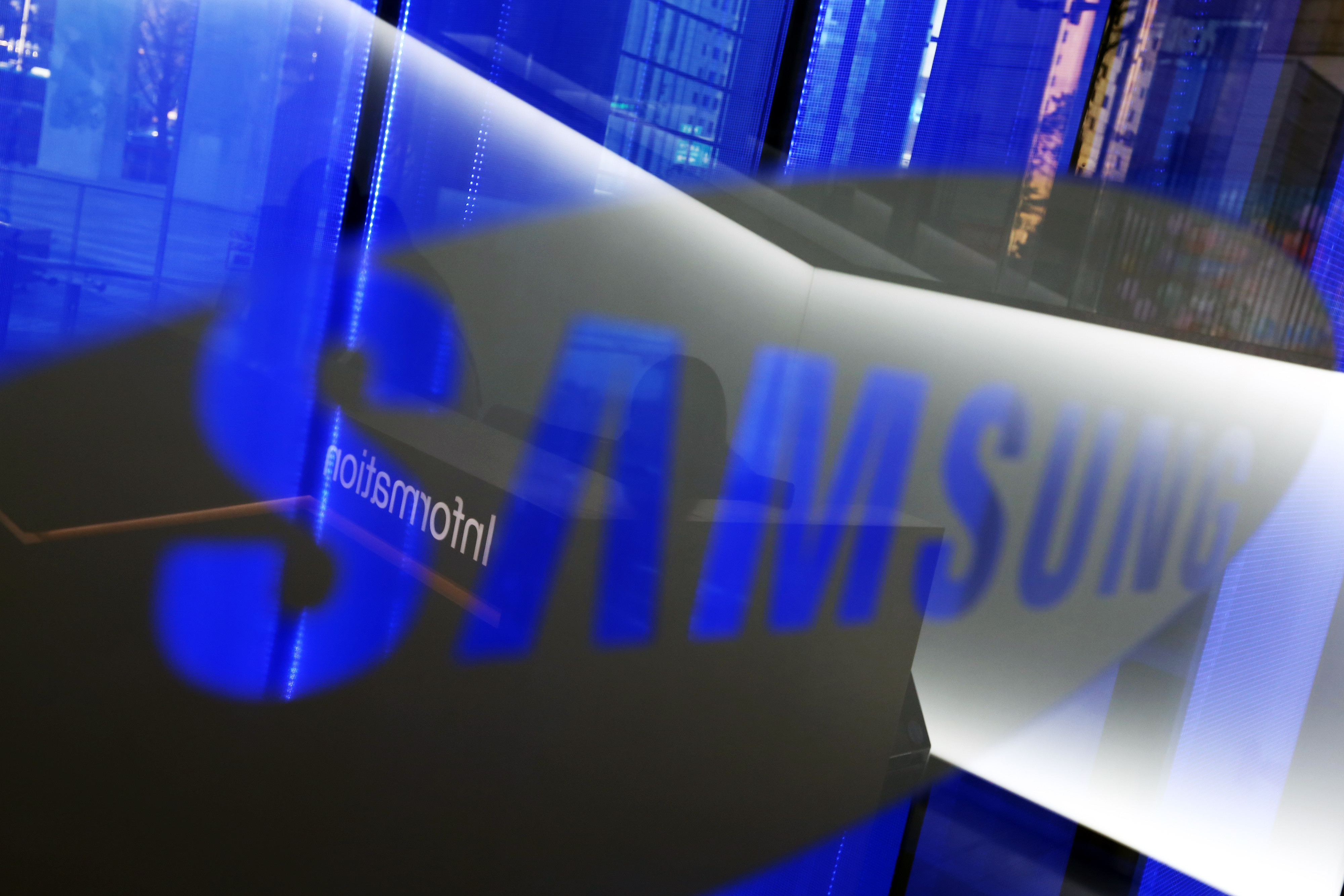 Samsung pregateste asaltul la suprematia Apple. Investitie de 3.6 mld. dolari in tehnologia care sa-i readuca pe primul loc