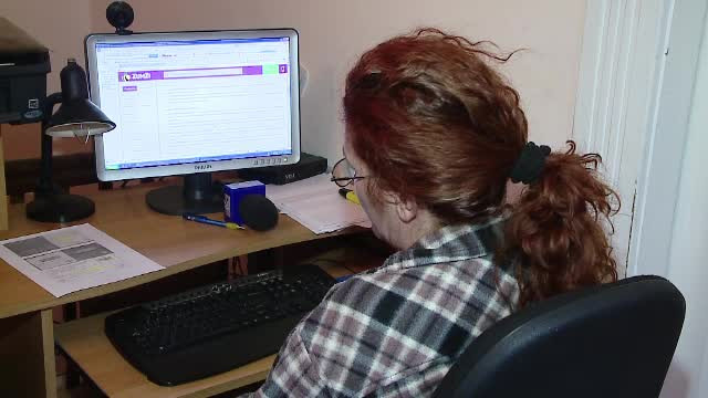 O invatatoare din Romania a cheltuit 600 de lei pe o crema pentru intinerirea pielii. Ce a primit insa in schimbul banilor