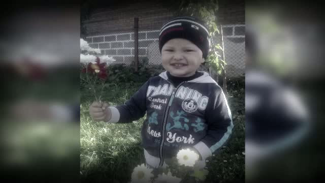 Trupul copilului din Maramures, rapus de o pneumonie, a fost deshumat. Legistii vor stabili daca este vorba de culpa medicala