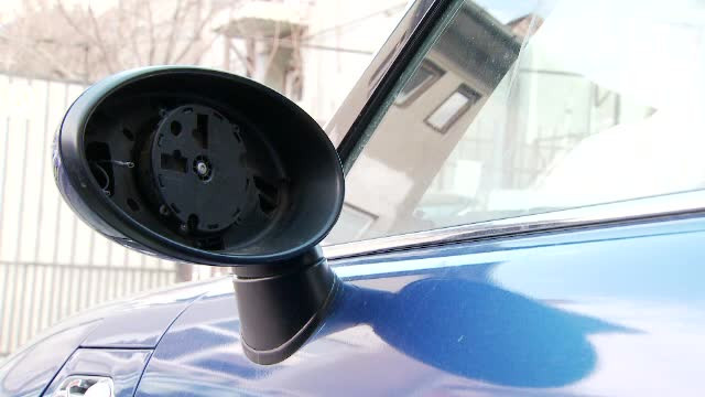 CAMERA ASCUNSA. Motivul pentru care hotii fura oglinzi retrovizoare la comanda. De ce sunt atat de cautate pe piata neagra