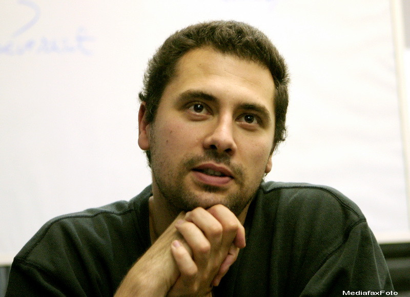 Un film românesc, regizat de Radu Jude, a câştigat pentru prima dată Globul de Cristal de la Karlovy Vary