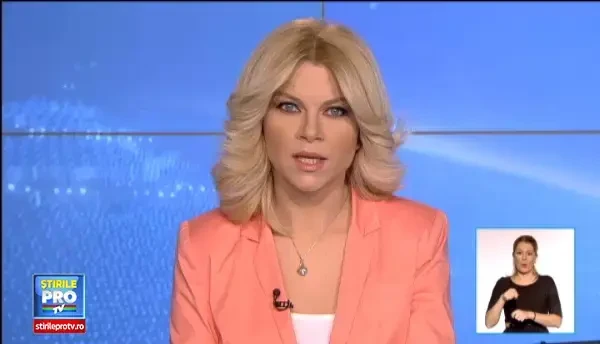 Accident cumplit pe autostrada. Doua persoane au murit dupa ce masina lor s-a izbit de parapeti si a luat foc