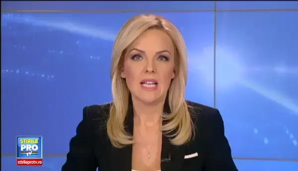 A renuntat la slujba, si-a vandut masinile, iar de 5 ani merge pe jos prin Europa. Mesajul lui Morgan pentru oameni