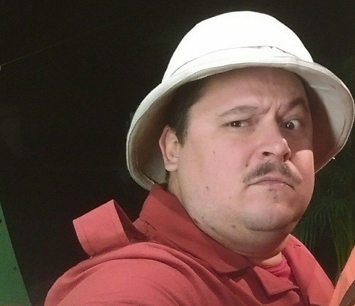 Mihai Bobonete duce dorul familiei din jungla africana. Ce mesaje de sustinere i-au transmis colegii din "Las Fierbinti"