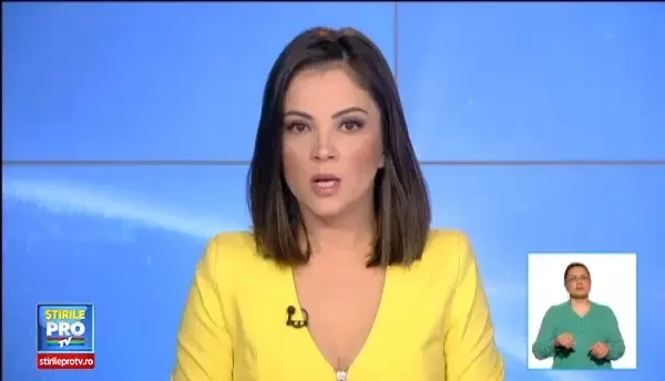 Masina de lux, incendiata pe o strada din Pitesti. Proprietarul bolidului este un cunoscut de-al politistilor