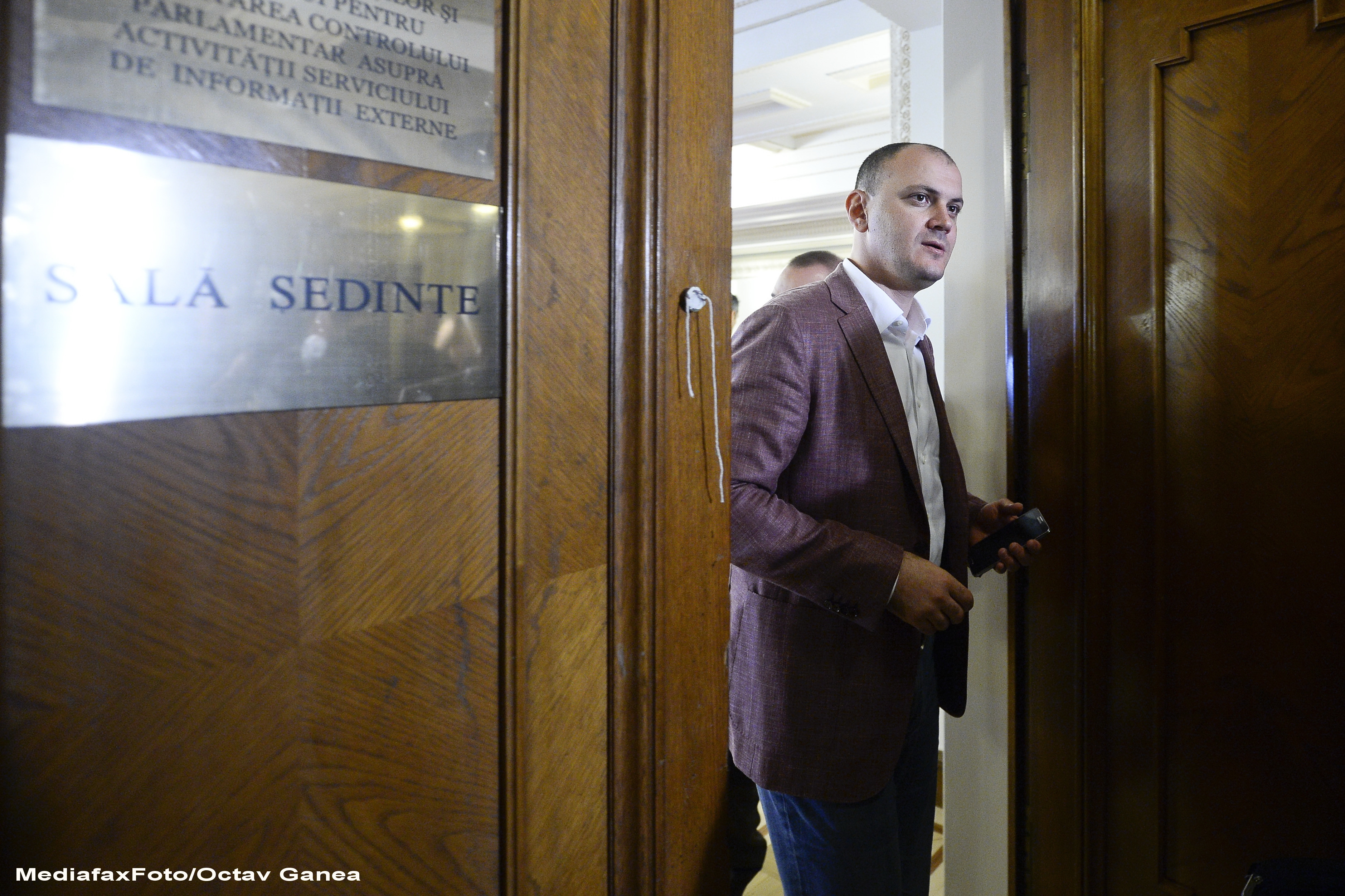 DNA, despre interventia lui Sebastian Ghita pentru cumnatul premierului Ponta: ”Scopul grupului infractional a fost atins"