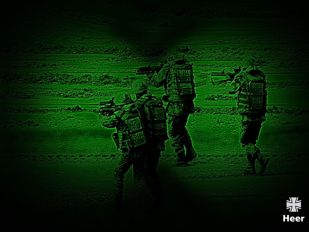 soldati germani Bundeswehr, ochelari de noapte
