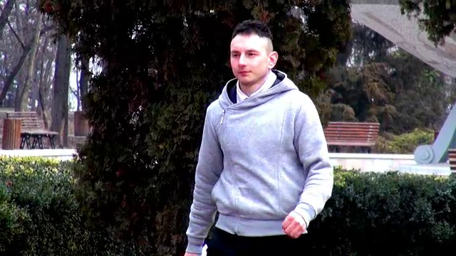 Isi ofera virginitatea drept "cadou de Martisor", dar pe bani. Cum suna oferta "de nerefuzat" a unui tanar din Galati