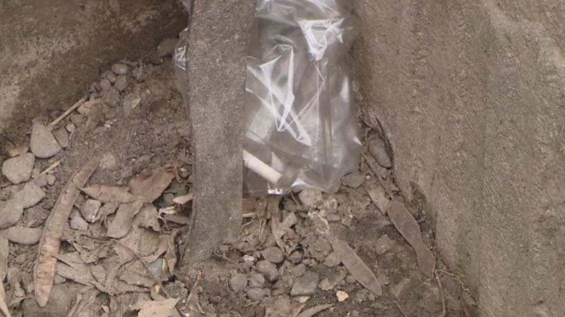 Un elev din Iasi, in stare grava la spital dupa ce ar fi consumat etnobotanice. Tigara i-a fost data de un coleg