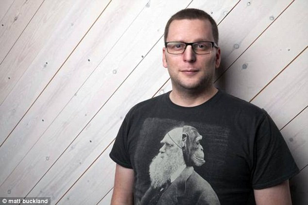 A impins si a injurat un calator in metroul din Londra. Situatia incredibila in care cei doi s-au reintalnit, dupa cateva ore