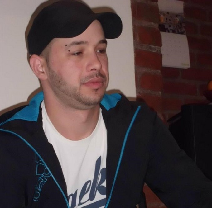 O familie din Barlad striga dupa ajutor. Baiatul lor de 24 de ani a murit in Spania, dar nu au bani ca sa-l aduca in tara