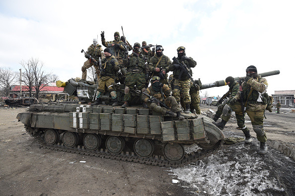 Criza in Ucraina. Un pod feroviar care lega regiunea Lugansk si Ucraina, aruncat in aer