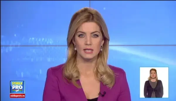 Accident cu zece victime la iesirea din Bragadiru. Cinci persoane au ajuns cu microbuzul in râu