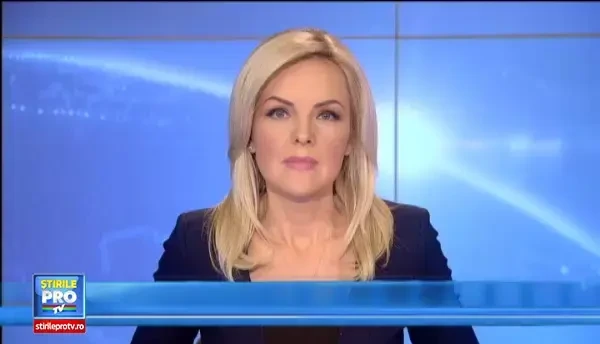 Un roman face bani dintr-un vechi mestesug: vine ciorapi si caciuli de lana in Europa. Povestea baiatului din Rosia Montana