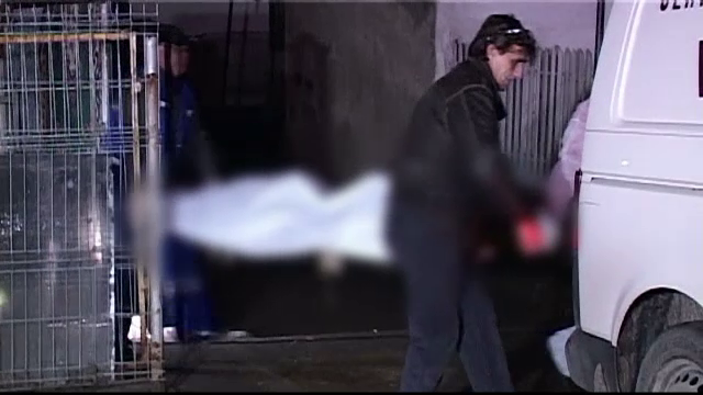 Terorizata 8 ani de fostul iubit. O tanara din Valcea a fost ucisa sub ochii parintilor de fostul partener