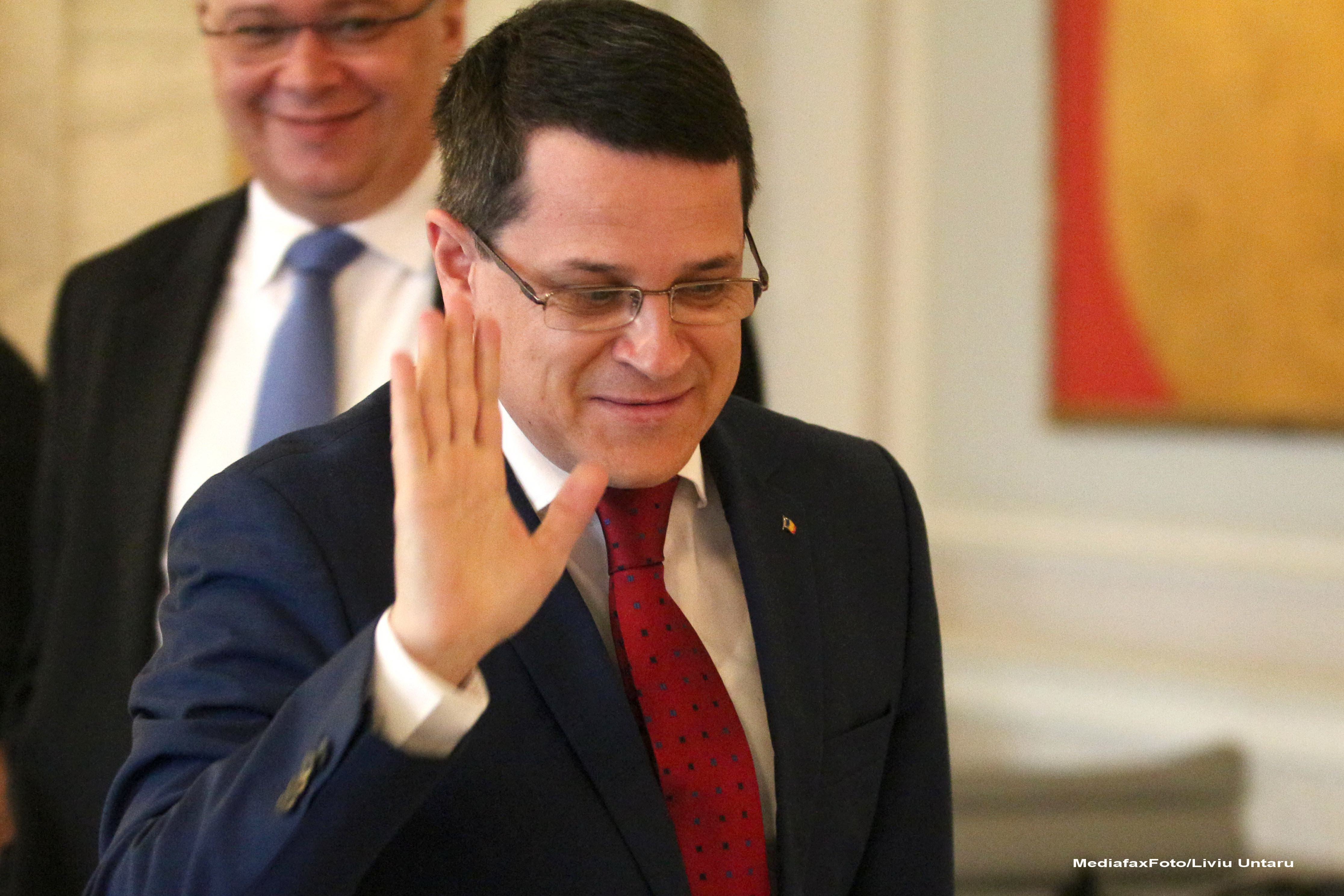 Hellvig, intrebat daca Udrea a avut dreptate in privinta vizitelor sale la SRI, in 2014: "Au fost discutii legate de carti"